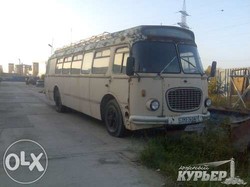 В Одессе продают раритетный автобус - на металлолом (ФОТО)