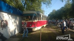 В Одессе сошел с рельс трамвай (ФОТО)