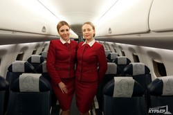 Первый рейс Air Moldova в Одессе встречали водной аркой