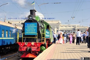 Завтра в Одессу прибудет паровоз с праздничным поездом