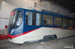 В Одессу привезли новый трамвай (ФОТО)