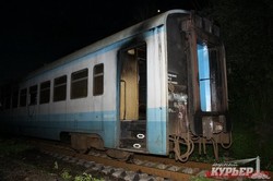 Пассажирский дизель-поезд сгорел в Винницкой области (ФОТО)