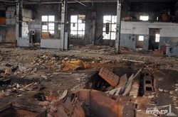 В Одессу пытались продать троллейбусы с разрушенного и разграбленного завода (ФОТО, ВИДЕО)