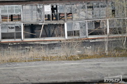 В Одессу пытались продать троллейбусы с разрушенного и разграбленного завода (ФОТО, ВИДЕО)