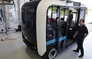 Электрические микроавтобусы уже печатают на 3D-принтере (ФОТО)