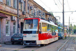 Новый одесский трамвай начал работу на городских маршрутах (ФОТО)