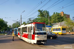 Новый одесский трамвай начал работу на городских маршрутах (ФОТО)