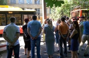 Мэру Одессы презентовали новые троллейбусы "Богдан" (ФОТО)