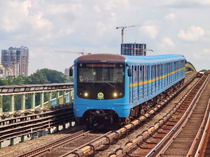 В Харькове купили один поезд метро