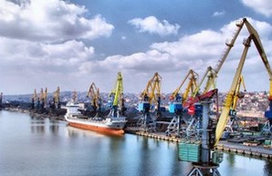 Мариупольский морской порт за восемь месяцев работы сократил перевалку грузов на 20,3%