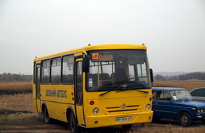 В тендере на закупку школьных автобусов для Львовской области участвовали только дилеры Черниговского автозавода