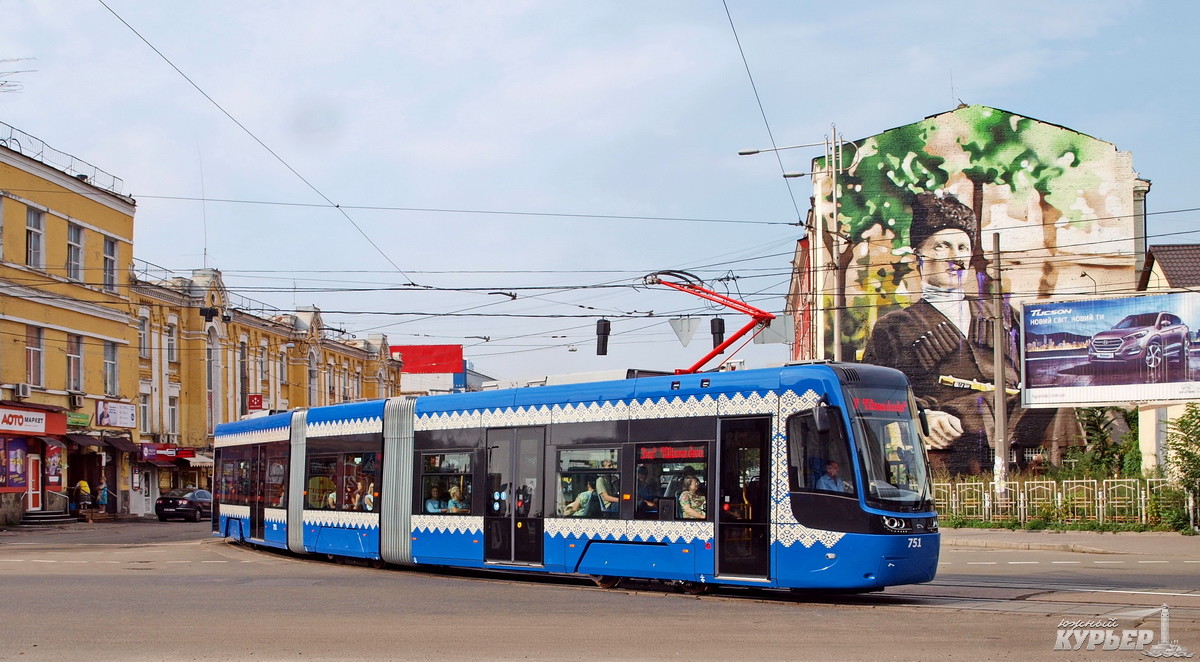 польский трамвай pesa в киеве