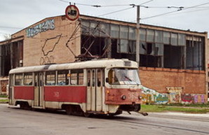 Посредником по продаже подержанных трамваев в Мариуполь стал "Литан"