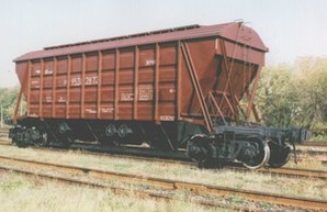 У "Укрзализныци" нет не только нормальных локомотивов, но и вагонов (ФОТО)