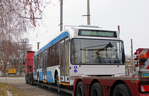 В Днепр привезли стильный белорусский троллейбус (ФОТО)