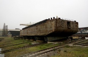Килийский судостроительно-судоремонтный завод будет строить одно новое судно из трех старых