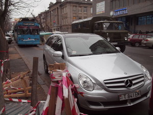 Одесская полиция будет оперативно расчищать маршруты городского транспорта от автохамов