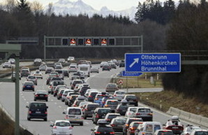 В Германии за 13 лет потратят на автобаны и железные дороги 270 миллиардов евро