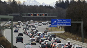 В Германии за 13 лет потратят на автобаны и железные дороги 270 миллиардов евро