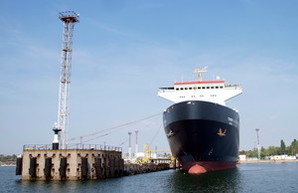 Морской порт в Черноморске за 11 месяцев слегка сократил грузооборот
