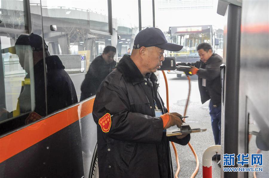 Город Линьфэнь получил 200 электробусов
