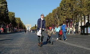 В Париже планируют существенно ограничить движение транспорта в центре города