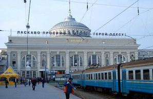 В 2017 году "Укрзализныця" установит на железнодорожных вокзалах терминалы для продажи билетов