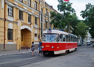 В Киеве повторно объявляют тендер на закупку подержанных трамваев под видом ремонта старых