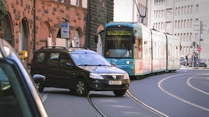 В трамваях Франкфурта установят систему предотвращения столкновений от компании Bosch