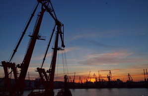 Правительство ФРГ может помочь завершить строительства контейнерного терминала в Одесском порту