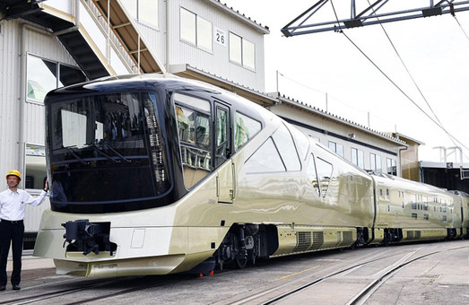Японцы запустят поезд для миллионеров