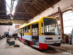 Как в Одессе собирают низкопольные трамваи (ФОТО)