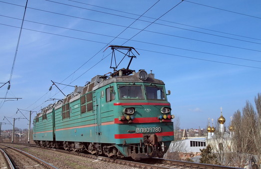 Почему на украинских железных дорогах до сих пор нет частных локомотивов