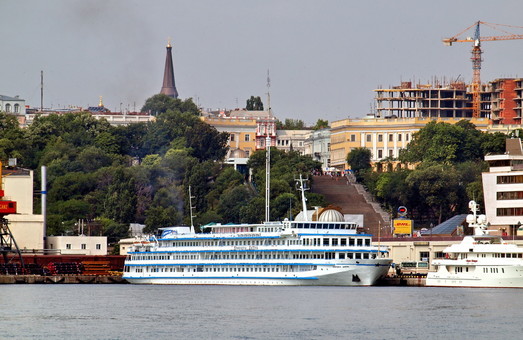 Одессу посетил круизный лайнер "Принцесса Днепра"
