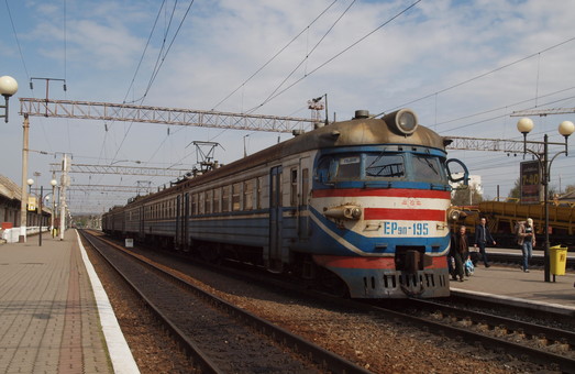 В следующем году Украина может за 100 миллионов евро купить 25 пригородных поездов
