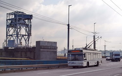 Фото дня: троллейбусы на ДнепроГЭСе