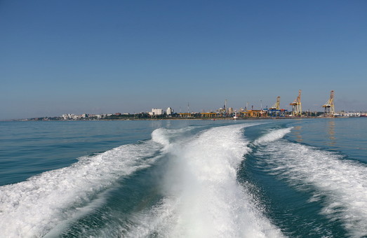 У порта Черноморск будут углублять дно до глубины 16 метров