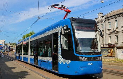 В Киеве начинают проектировать линию трамвая к Дворцу Спорта