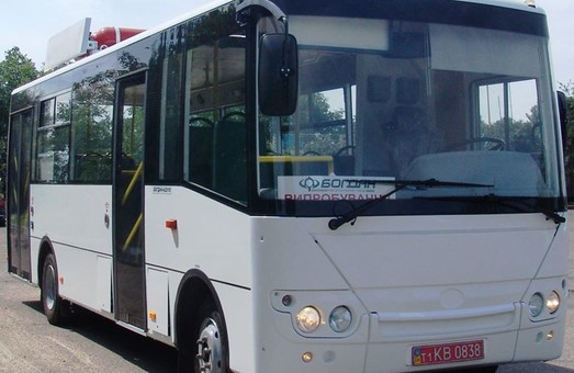 Завод "Богдан" начинает выпуск газовых автобусов малого класса