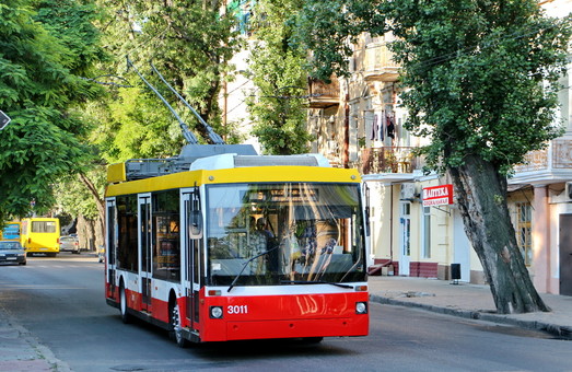 В Одессе восстановили работу кондиционеров уже на шести троллейбусах