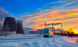 Фото дня: индустриальный электротранспорт в объективе Максима Горбатюка