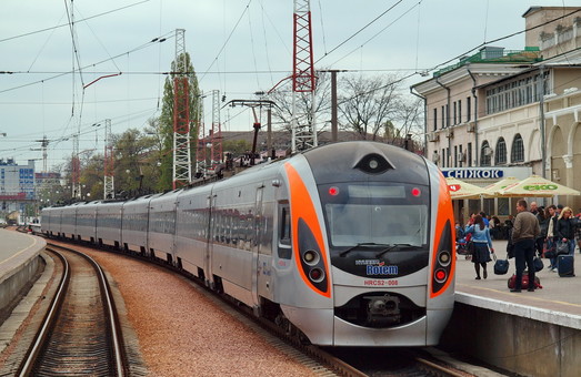 На день города в Одессу будет ходить дополнительный поезд "Интерсити"
