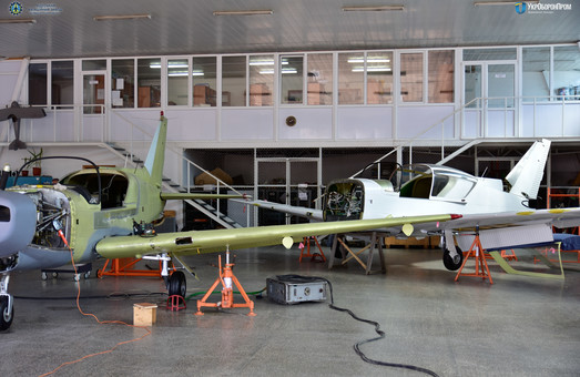 Одесский авиазавод разработал новую версию самолета "Дельфин"