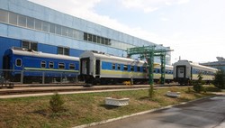Крюковский завод поставил железной дороге партию новых пассажирских вагонов (ФОТО)