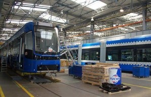 Новые трамваи для Киева уже строят на заводе PESA в Польше