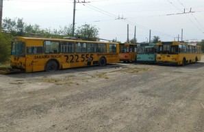 В Астрахани закрыли движение троллейбусов