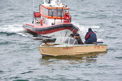 Одесские спасатели проверили безопасность рыбаков в море (ФОТО)