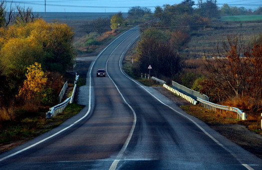 Планы Мининфраструктуры: бетонная дорога от Мариуполя до Одессы и Рени