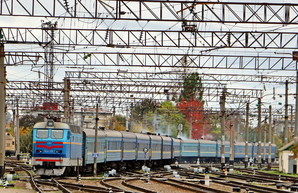 С 10 декабря в Украине запускается самый длинный пассажирский поезд из Закарпатья на Донбасс