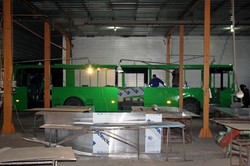 Как троллейбус модернизируют на заводе по производству маршруток: опыт Бахмута (ФОТО)